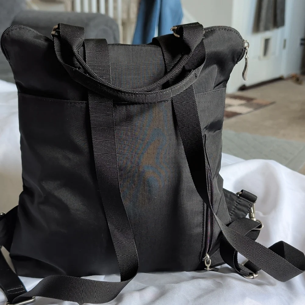 Baggallini Black Convertible Nylon Backpack Crossbody